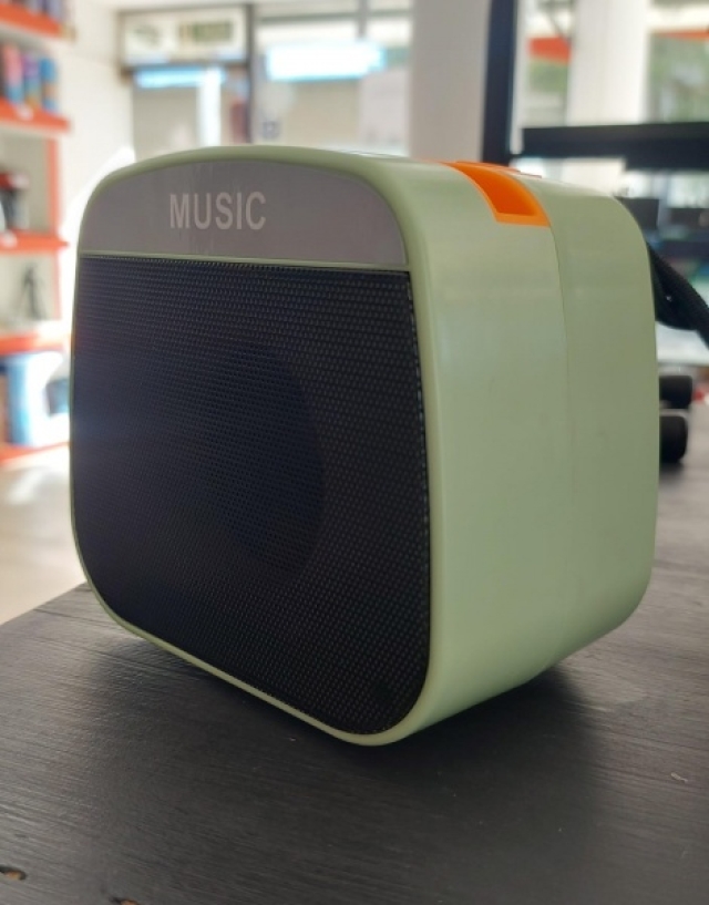 Parlante Bluetooth MUSIC ( 7978 )