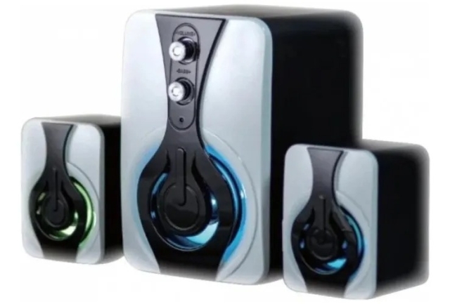 PARLANTES NETMAK NM-TRUENO RETROILUMINADO ( 7172 )